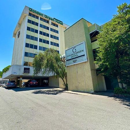 Golden Green Hotel By Oyo Charlotte Exterior photo